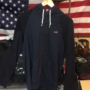 Hollister hoddie